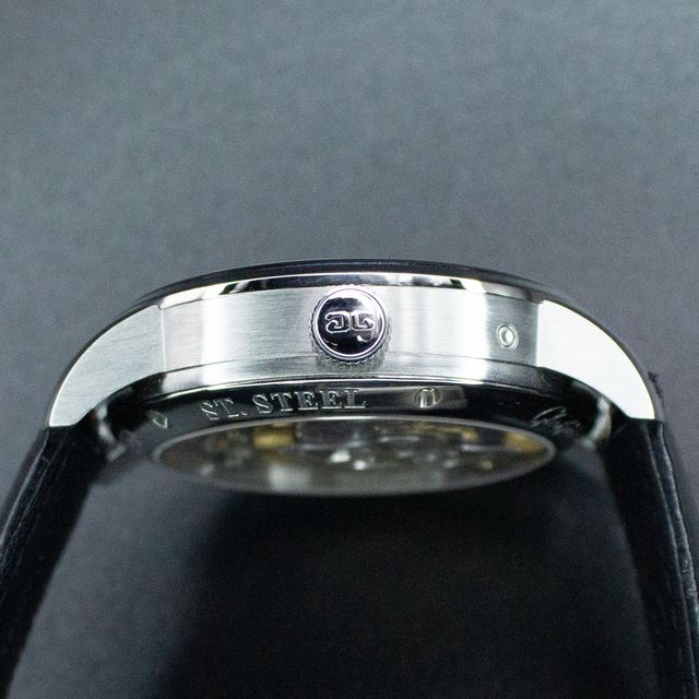 Glashutte Original PanoMaticLunar 1-90-02-43-32-05 Image 2